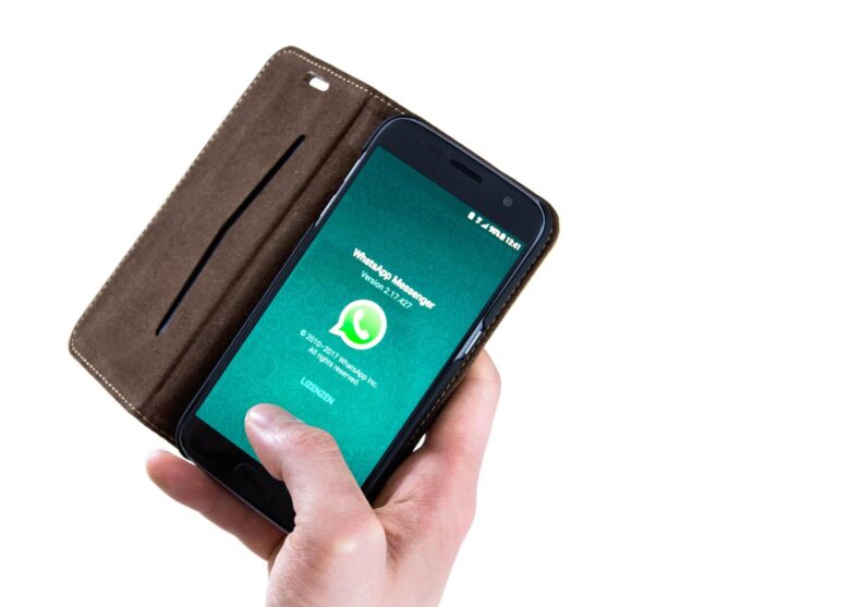 Como funciona o golpe do WhatsApp clonado e como se proteger